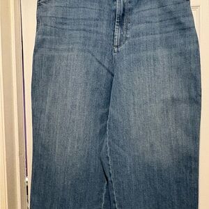 Talbots Wide Leg Jeans in Medium Blue Wash